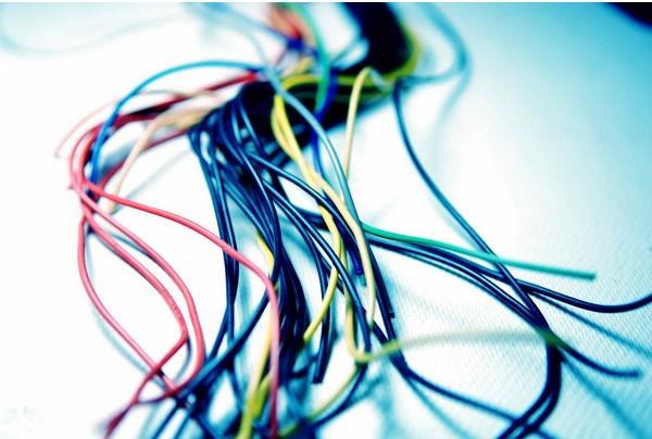 Nhập khẩu dây điện và dây cáp điện từ Pháp tăng mạnh vượt trội